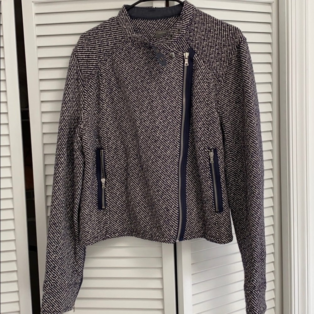 Gap Blazer. Navy and white